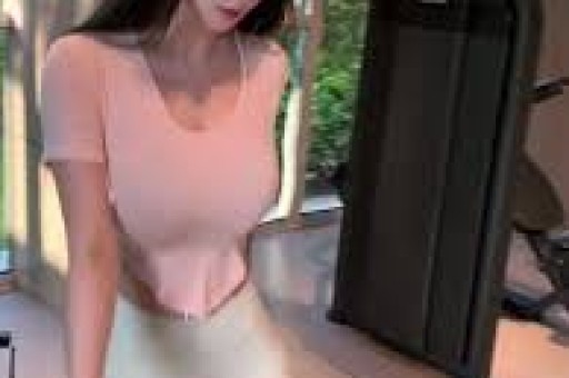 为博流量在飞机上放“化学屁”1250万粉网红遭航司封杀+起诉：这波真“炸”了