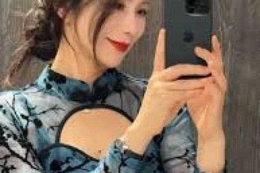 舔手指人体盛宴继关晓彤遭殃后千万网红再曝内娱“阴暗面”