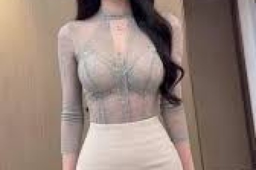 明星八卦！夜色甜蜜约会甜蜜瞬间定格《关注小玉妹每天聊八卦
